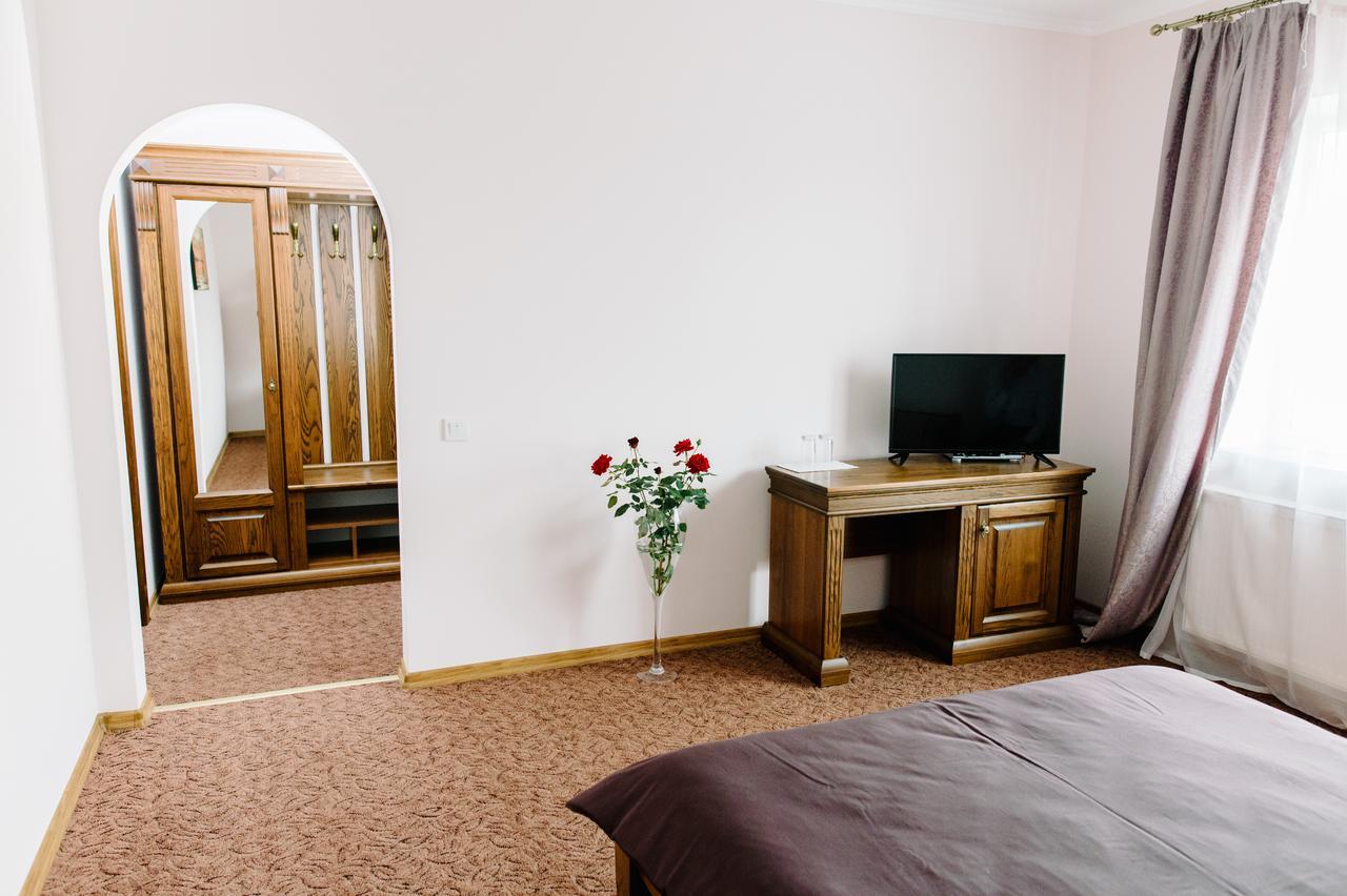 Hotel Korona Kolybayevka ภายนอก รูปภาพ