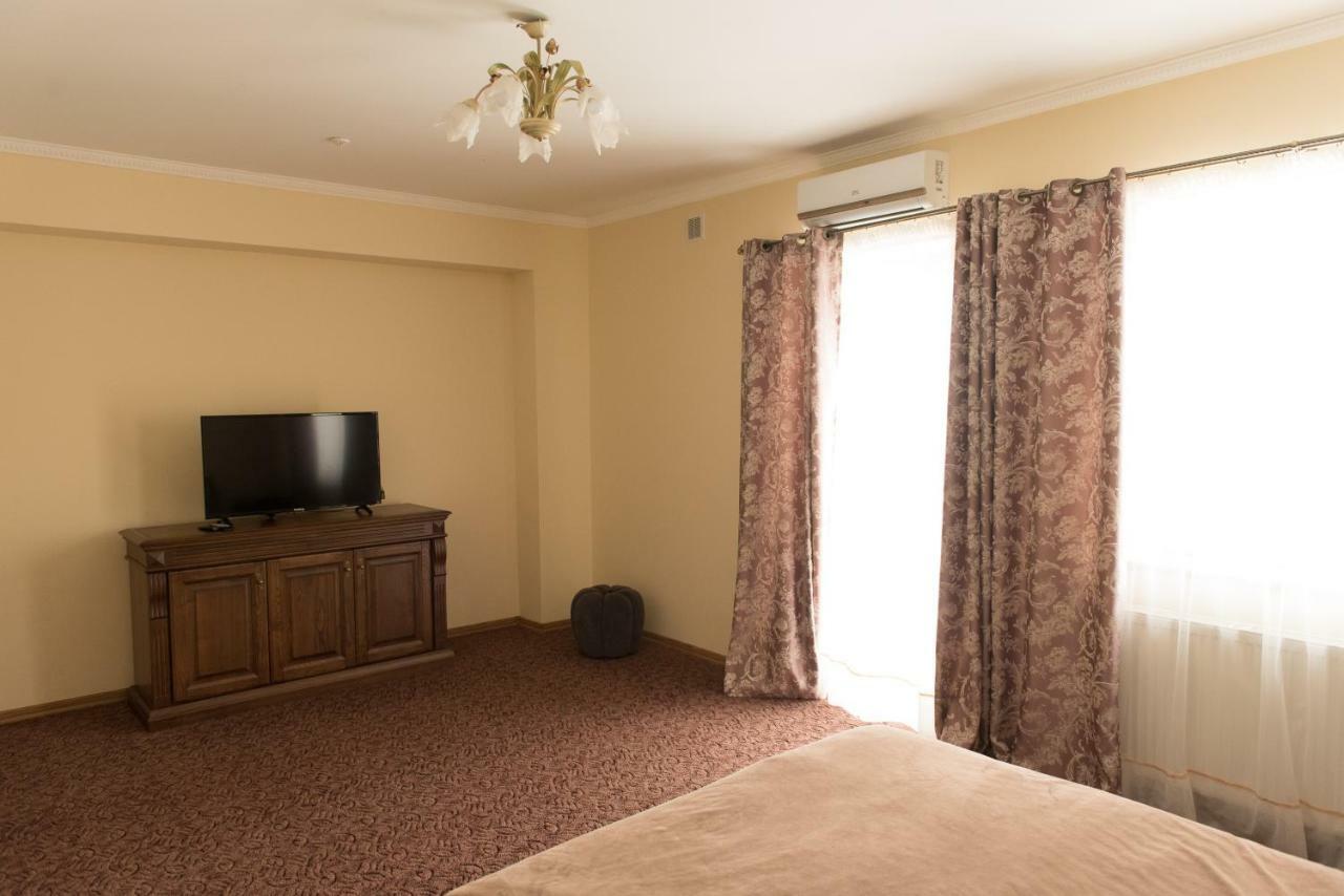 Hotel Korona Kolybayevka ภายนอก รูปภาพ