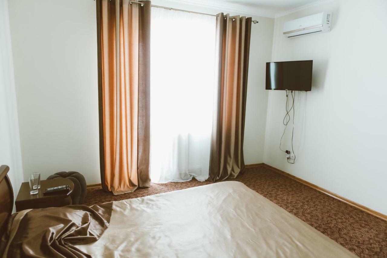 Hotel Korona Kolybayevka ภายนอก รูปภาพ